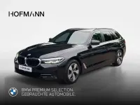 Gebraucht BMW 530 Sport Line 245 PS (180 kW) 2023 Saphirschwarz metallic Kombi