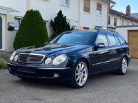 Gebraucht Mercedes E270 Elegance 177 PS (130 kW) 2003 Blau Kombi
