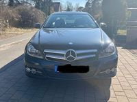 Gebraucht Mercedes C180 156 PS (114 kW) 2012 Schwarz Coupé