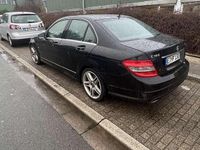Gebraucht Mercedes C180 156 PS (114 kW) 2010 Schwarz Limousine