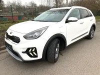 Gebraucht Kia Niro Spirit 141 PS (103 kW) 2019 Weiß SUV