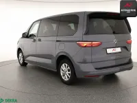 Gebraucht VW Multivan Life 150 PS (110 kW) 2023 Pure grey Van / Kleinbus