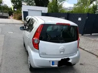 Gebraucht Opel Agila 86 PS (63 kW) 2009 Silber Kleinwagen