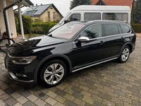Gebraucht VW Passat Highline 239 PS (175 kW) 2016 Schwarz Kombi