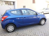 Gebraucht Hyundai i20 Edition+ 77 PS (56 kW) 2011 Blau Kleinwagen