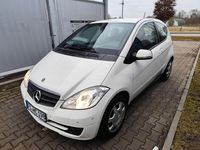 Gebraucht Mercedes A180 Edition 109 PS (80 kW) 2009 Weiß Limousine