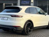 Second-hand Porsche Cayenne 340 CP (250 kW) 2018 Alb SUV