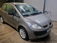 Gebraucht Mitsubishi Colt 95 PS (69 kW) 2009 Beige Kleinwagen