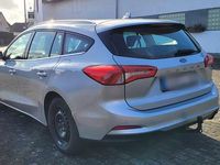 Gebraucht Ford Focus 120 PS (88 kW) 2020 Silber Kombi