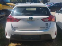 Gebraucht Toyota Auris Hybrid Edition 99 PS (72 kW) 2013 Weiß Limousine