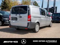 Gebraucht Mercedes Vito 237 PS (174 kW) 2022 Brillantsilber metallic Van