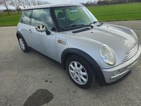 Second-hand Mini Cooper 90 CP (66 kW) 2004 Argintiu Hatchback