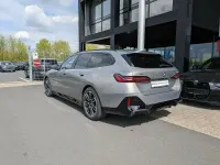 Gebraucht BMW 520 M Sport 197 PS (144 kW) 2025 Grau Limousine