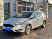 Gebraucht Ford Focus Trend 120 PS (88 kW) 2017 Weiß Kombi