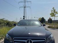 Gebraucht Mercedes E220 194 PS (142 kW) 2017 Schwarz Limousine