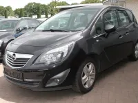 Gebraucht Opel Meriva Innovation 120 PS (88 kW) 2010 Saphirschwarz mineraleffekt Van / Kleinbus