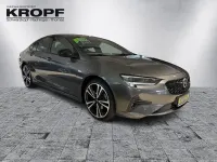 Gebraucht Opel Insignia Sport 174 PS (127 kW) 2022 Mondstein grau/e:vulkan grau Limousine