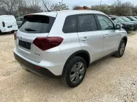 Neu Suzuki Vitara Comfort 129 PS (94 kW) 2025 Silber SUV