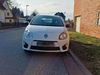 Second-hand Renault Twingo 75 CP (55 kW) 2011 Alb Hatchback