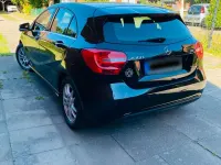 Gebraucht Mercedes A160 90 PS (66 kW) 2014 Schwarz Kleinwagen