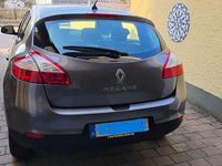 Gebraucht Renault Mégane Expression 101 PS (74 kW) 2012 Grau Limousine