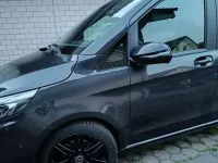 Gebraucht Mercedes V300 Avantgarde Edition 237 PS (174 kW) 2022 Grau Van / Kleinbus