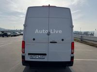 Gebraucht VW Crafter 140 PS (102 kW) 2024 Weiß Van