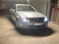 Gebraucht Mercedes C180 156 PS (114 kW) 2010 Silber Limousine