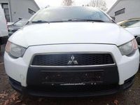 Gebraucht Mitsubishi Colt 95 PS (69 kW) 2011 Weiß Kleinwagen