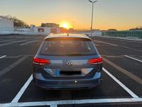 Gebraucht VW Passat 150 PS (110 kW) 2015 Blau Kombi