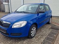 Gebraucht Skoda Fabia Classic 69 PS (50 kW) 2009 Blau Limousine