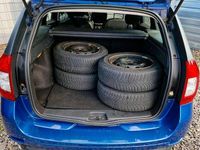 Gebraucht Dacia Logan MCV Prestige 90 PS (66 kW) 2013 Blau Kombi