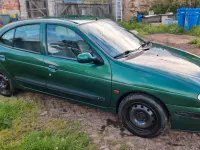 Brugt Renault Mégane 107 HK (78 kW) 1999 Grøn Sedan