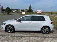 Gebraucht VW Golf VII Sound 150 PS (110 kW) 2018 Weiß Limousine