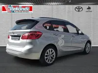 Gebraucht BMW 225 Active Tourer Advantage 220 PS (161 kW) 2021 Silber Van / Kleinbus
