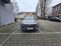 Gebraucht Opel Insignia Dynamic 165 PS (121 kW) 2018 Grau Kleinwagen