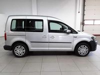 Gebraucht VW Caddy Trendline 125 PS (91 kW) 2018 Silber Van / Kleinbus