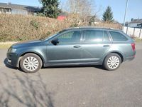 Gebraucht Skoda Octavia Ambition 110 PS (80 kW) 2016 Grau Kombi