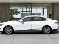 Neu BMW 530e 299 PS (219 kW) 2025 Alpinweiss uni Limousine