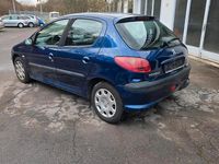 Gebraucht Peugeot 206 60 PS (44 kW) 2005 Blau Kleinwagen
