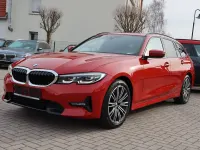 Gebraucht BMW 330 Sport Line 258 PS (189 kW) 2019 Rot Kombi