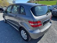 Gebraucht Mercedes B170 116 PS (85 kW) 2009 Grau Van / Kleinbus