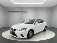 Gebraucht Lexus CT200h 136 PS (100 kW) 2017 Weiß Limousine