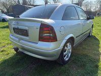 Gebraucht Opel Astra Njoy 84 PS (61 kW) 2004 Silber Limousine