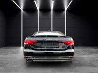 Gebraucht Audi A4 Sport 218 PS (160 kW) 2018 Schwarz Limousine