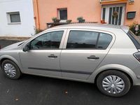 Gebraucht Opel Astra 90 PS (66 kW) 2009 Silber Kleinwagen