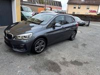 Gebraucht BMW 218 Active Tourer Sport Line 150 PS (110 kW) 2019 Grau Van / Kleinbus