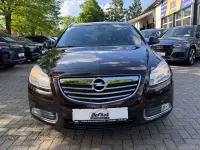 Gebraucht Opel Insignia Edition 179 PS (131 kW) 2011 Braun Kombi