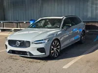 Gebraucht Volvo V60 Plus 197 PS (144 kW) 2024 Grau Kombi