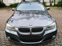 gebraucht BMW 330 d xDrive Touring - *N57*PANO*AHK*Logic7*BBS